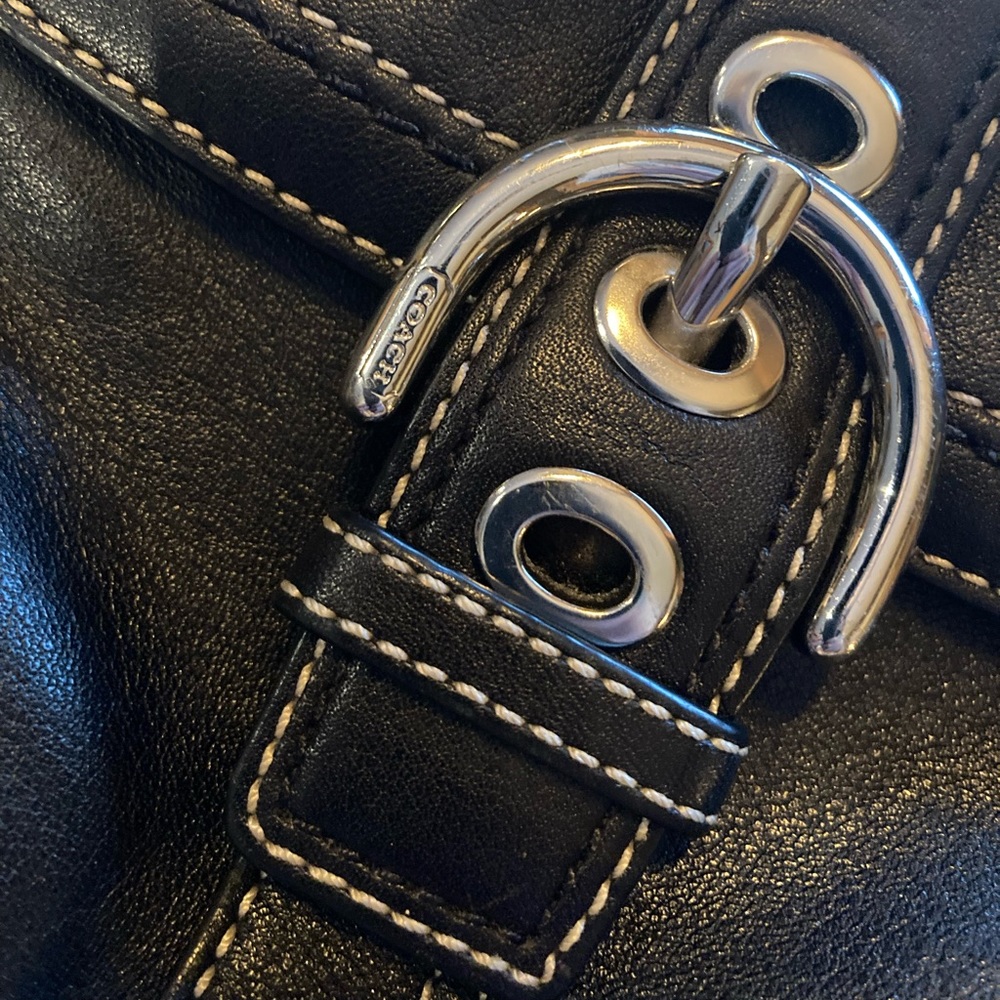 Small Black Leather Coach Purse